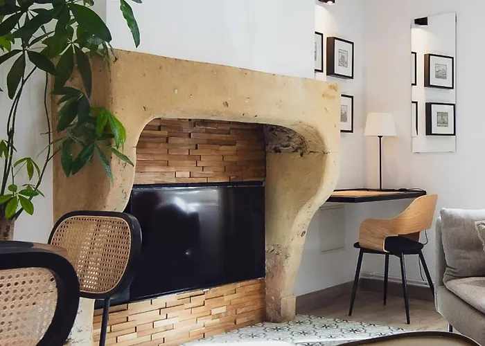 70 Cour La Fontaine Chatel-Saint-Germain