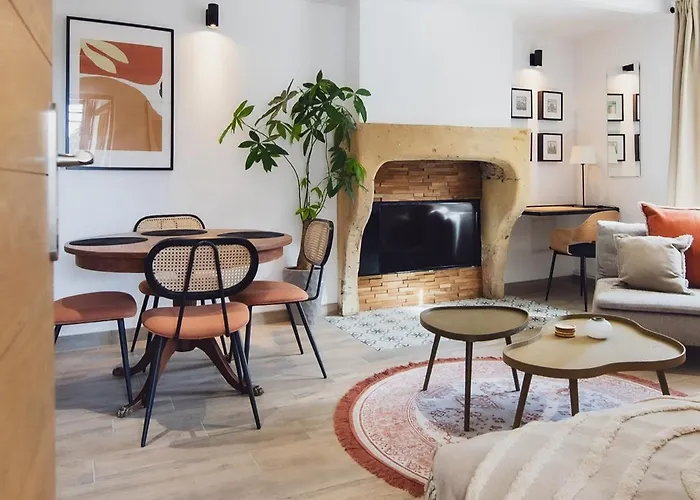 70 Cour La Fontaine Apartmán *